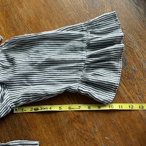 Beach Lunch Lounge Off Shoulder Stripe Top Adjustable Straps Size Large Ruffle - Picture 8 of 14